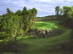 18 Great Michigan Golf Holes